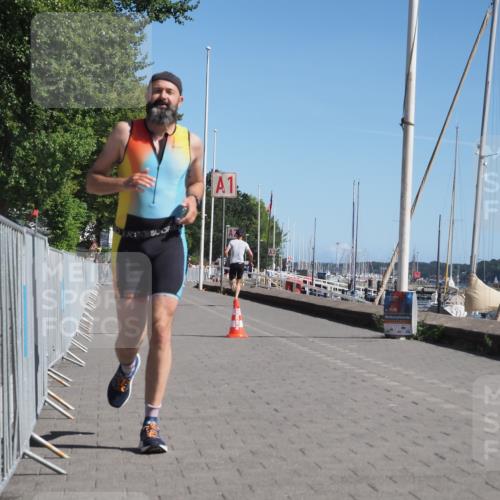 17.08.2025 - KN Förde Triathlon 2025 KatJ http://msf.ph/oto/8597361 17.08.2025 11:45:58 Laufen 303, 310 meine-sportfotos.de