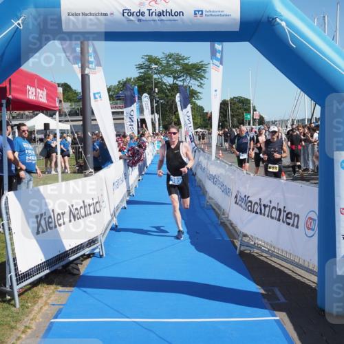 17.08.2025 - KN Förde Triathlon 2025 MichiJ http://msf.ph/oto/8597587 17.08.2025 12:08:02 Laufen 303 meine-sportfotos.de