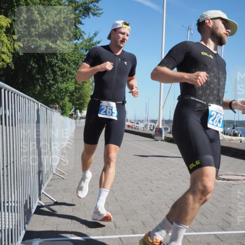 17.08.2025 - KN Förde Triathlon 2025 KatJ http://msf.ph/oto/8597734 17.08.2025 11:46:31 Laufen 265, 283 meine-sportfotos.de