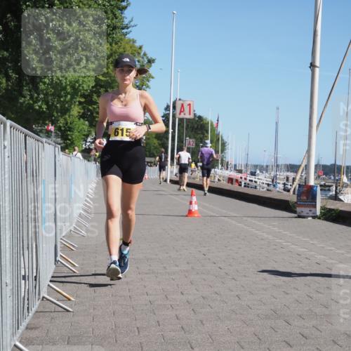 17.08.2025 - KN Förde Triathlon 2025 KatJ http://msf.ph/oto/8598151 17.08.2025 11:47:54 Laufen 615 meine-sportfotos.de