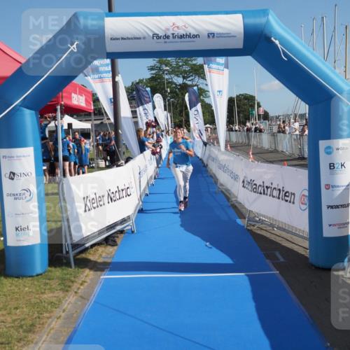 17.08.2025 - KN Förde Triathlon 2025 MichiJ http://msf.ph/oto/8598228 17.08.2025 10:45:44 Laufen 131, 169, 208 meine-sportfotos.de