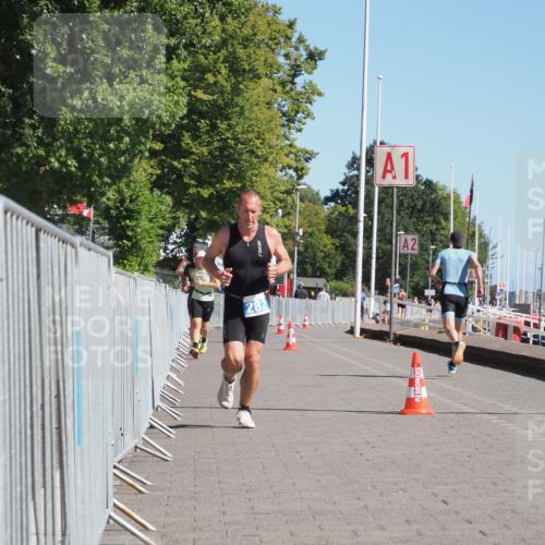 17.08.2025 - KN Förde Triathlon 2025 KatJ http://msf.ph/oto/8598284 17.08.2025 11:48:43 Laufen 282 meine-sportfotos.de
