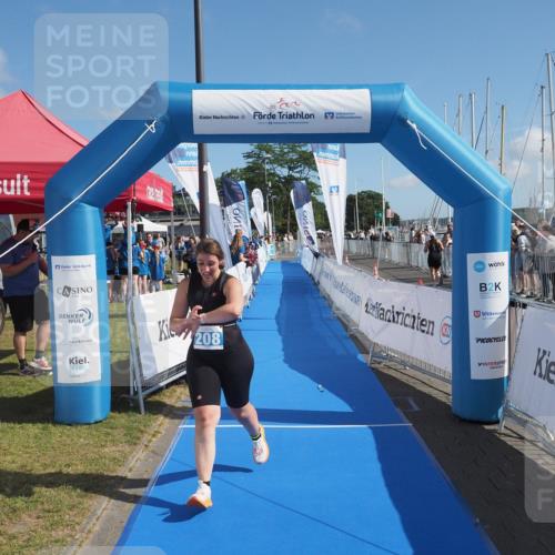 17.08.2025 - KN Förde Triathlon 2025 MichiJ http://msf.ph/oto/8598351 17.08.2025 10:45:49 Laufen 169, 208 meine-sportfotos.de