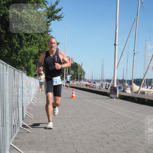 17.08.2025 - KN Förde Triathlon 2025 KatJ http://msf.ph/oto/8598366 17.08.2025 11:48:46 Laufen 282, 620 meine-sportfotos.de