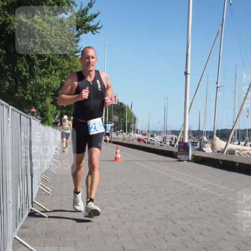 17.08.2025 - KN Förde Triathlon 2025 KatJ http://msf.ph/oto/8598376 17.08.2025 11:48:46 Laufen 282, 620 meine-sportfotos.de