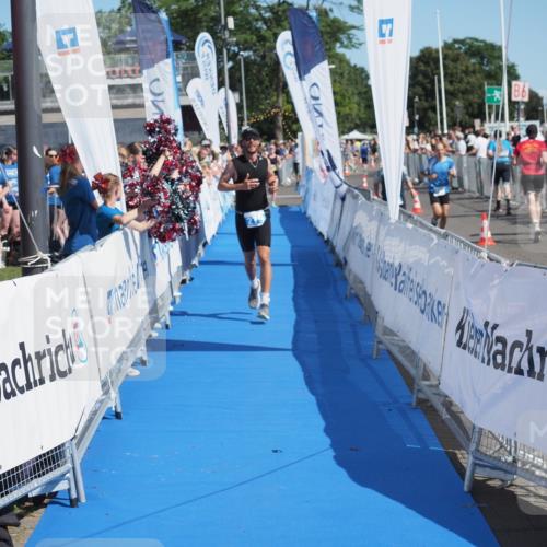 17.08.2025 - KN Förde Triathlon 2025 MichiJ http://msf.ph/oto/8598596 17.08.2025 12:12:27 Laufen 279 meine-sportfotos.de