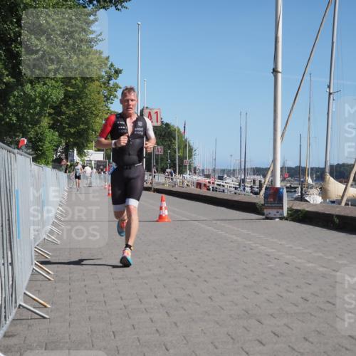 17.08.2025 - KN Förde Triathlon 2025 KatJ http://msf.ph/oto/8598622 17.08.2025 11:49:23 Laufen 389 meine-sportfotos.de