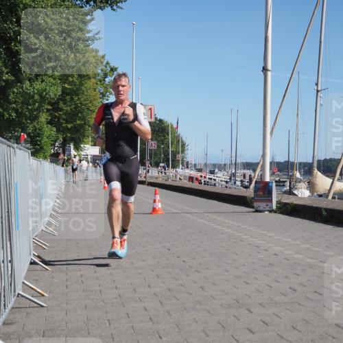 17.08.2025 - KN Förde Triathlon 2025 KatJ http://msf.ph/oto/8598634 17.08.2025 11:49:23 Laufen 389 meine-sportfotos.de