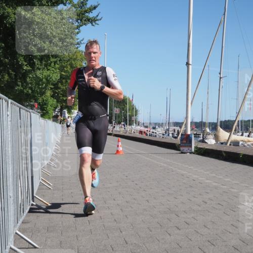 17.08.2025 - KN Förde Triathlon 2025 KatJ http://msf.ph/oto/8598657 17.08.2025 11:49:24 Laufen 389 meine-sportfotos.de