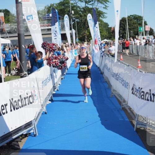 17.08.2025 - KN Förde Triathlon 2025 MichiJ http://msf.ph/oto/8598715 17.08.2025 12:12:35 Laufen 279, 642 meine-sportfotos.de
