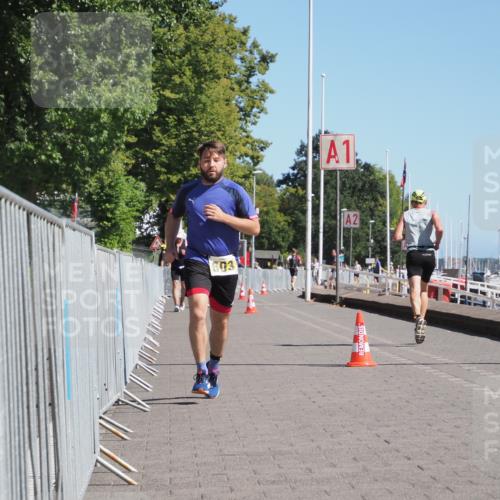 17.08.2025 - KN Förde Triathlon 2025 KatJ http://msf.ph/oto/8598743 17.08.2025 11:49:50 Laufen 603 meine-sportfotos.de