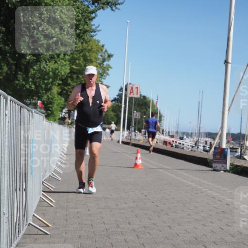 17.08.2025 - KN Förde Triathlon 2025 KatJ http://msf.ph/oto/8598878 17.08.2025 11:50:05 Laufen 274, 294, 358 meine-sportfotos.de