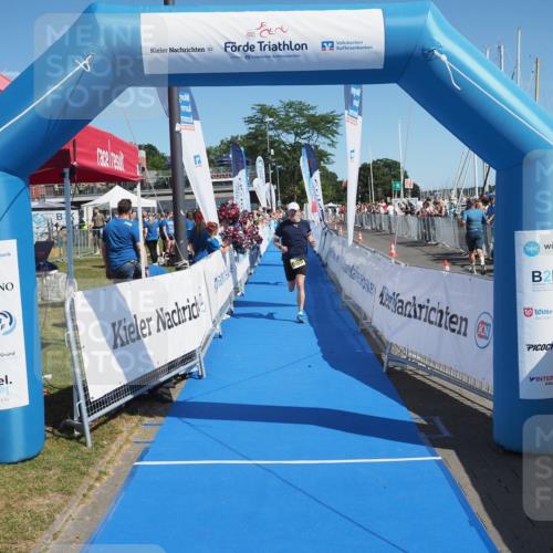 17.08.2025 - KN Förde Triathlon 2025 MichiJ http://msf.ph/oto/8598890 17.08.2025 12:12:56 Laufen 371, 605 meine-sportfotos.de