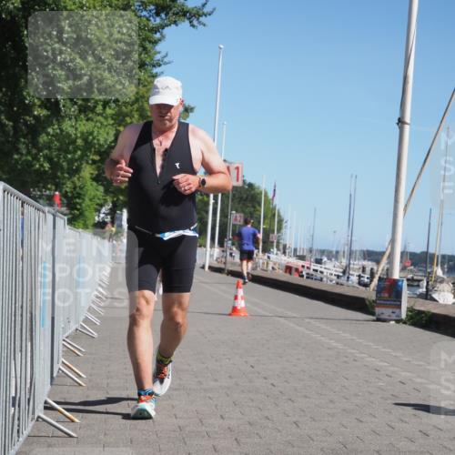 17.08.2025 - KN Förde Triathlon 2025 KatJ http://msf.ph/oto/8598909 17.08.2025 11:50:06 Laufen 294, 358 meine-sportfotos.de