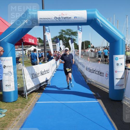 17.08.2025 - KN Förde Triathlon 2025 MichiJ http://msf.ph/oto/8598919 17.08.2025 12:12:58 Laufen 371, 605 meine-sportfotos.de