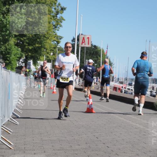 17.08.2025 - KN Förde Triathlon 2025 KatJ http://msf.ph/oto/8599278 17.08.2025 11:51:08 Laufen 296, 608 meine-sportfotos.de