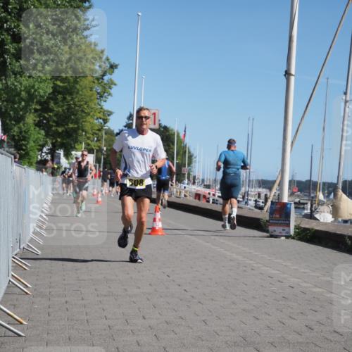 17.08.2025 - KN Förde Triathlon 2025 KatJ http://msf.ph/oto/8599290 17.08.2025 11:51:09 Laufen 296, 608 meine-sportfotos.de