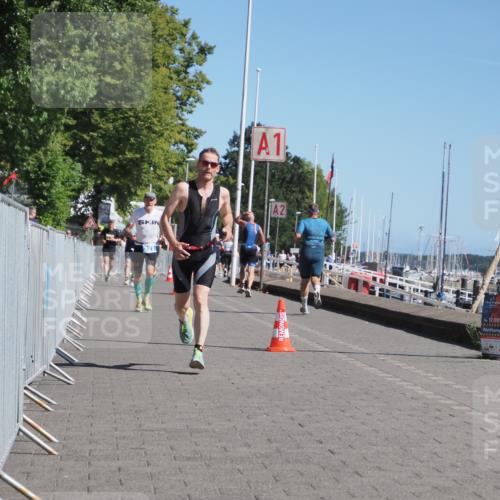 17.08.2025 - KN Förde Triathlon 2025 KatJ http://msf.ph/oto/8599333 17.08.2025 11:51:13 Laufen 296, 321, 608 meine-sportfotos.de
