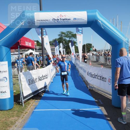 17.08.2025 - KN Förde Triathlon 2025 MichiJ http://msf.ph/oto/8599338 17.08.2025 12:14:00 Laufen 316 meine-sportfotos.de