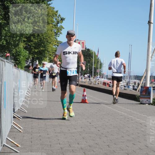 17.08.2025 - KN Förde Triathlon 2025 KatJ http://msf.ph/oto/8599404 17.08.2025 11:51:18 Laufen 296, 321, 643 meine-sportfotos.de