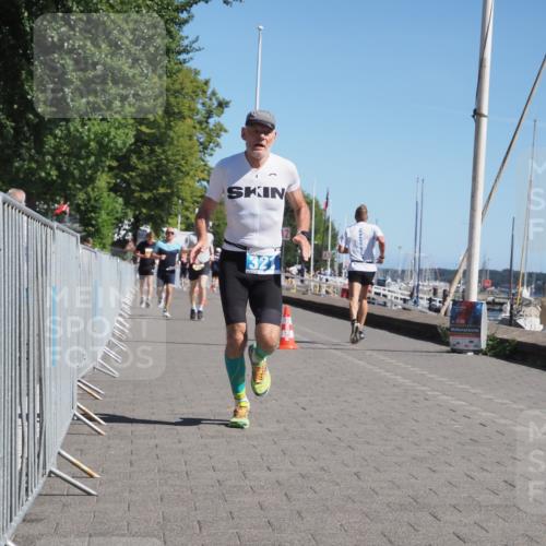 17.08.2025 - KN Förde Triathlon 2025 KatJ http://msf.ph/oto/8599422 17.08.2025 11:51:19 Laufen 296, 321, 331, 643 meine-sportfotos.de