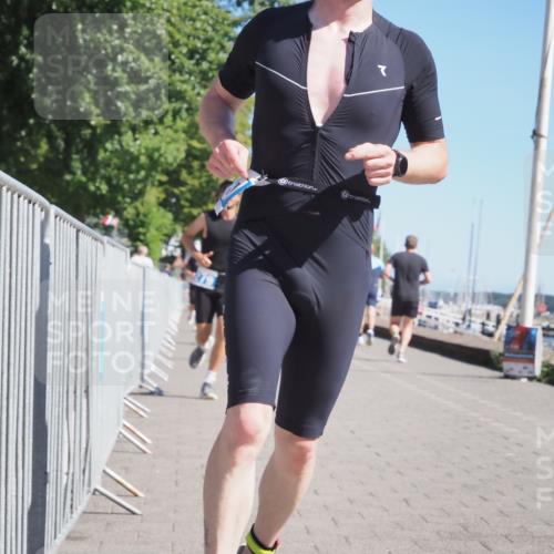 17.08.2025 - KN Förde Triathlon 2025 KatJ http://msf.ph/oto/8599681 17.08.2025 11:51:40 Laufen 273, 279, 387, 616 meine-sportfotos.de