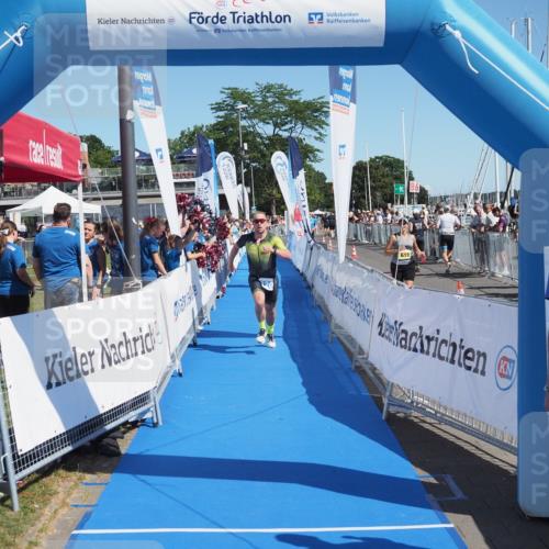 17.08.2025 - KN Förde Triathlon 2025 MichiJ http://msf.ph/oto/8599706 17.08.2025 12:15:10 Laufen 320, 343 meine-sportfotos.de