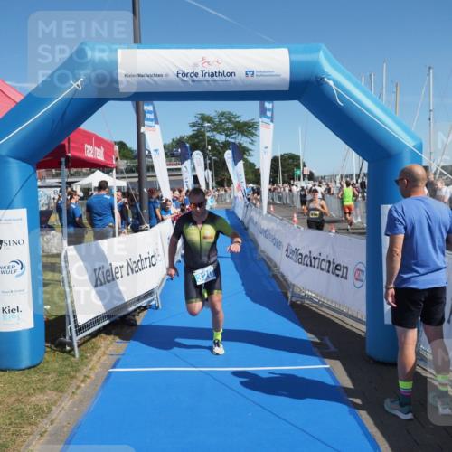 17.08.2025 - KN Förde Triathlon 2025 MichiJ http://msf.ph/oto/8599734 17.08.2025 12:15:11 Laufen 320, 343 meine-sportfotos.de