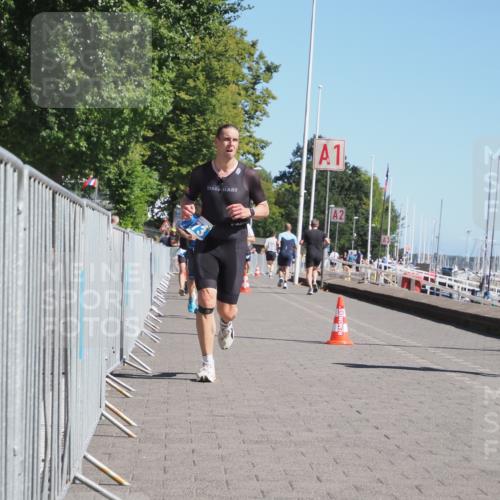 17.08.2025 - KN Förde Triathlon 2025 KatJ http://msf.ph/oto/8599792 17.08.2025 11:51:46 Laufen 273, 279, 316, 616 meine-sportfotos.de
