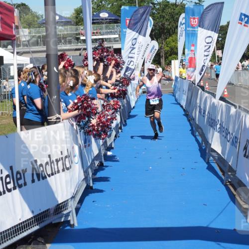 17.08.2025 - KN Förde Triathlon 2025 MichiJ http://msf.ph/oto/8599867 17.08.2025 14:04:54 Laufen 438, 533 meine-sportfotos.de