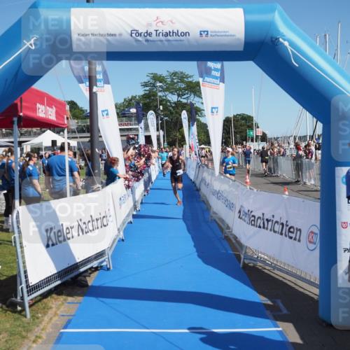 17.08.2025 - KN Förde Triathlon 2025 MichiJ http://msf.ph/oto/8599951 17.08.2025 12:15:39 Laufen 379, 612 meine-sportfotos.de