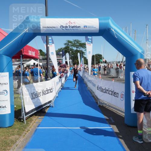 17.08.2025 - KN Förde Triathlon 2025 MichiJ http://msf.ph/oto/8599960 17.08.2025 12:15:40 Laufen 379, 612 meine-sportfotos.de