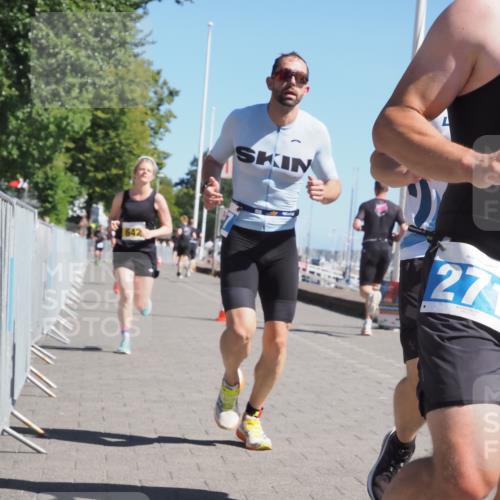 17.08.2025 - KN Förde Triathlon 2025 KatJ http://msf.ph/oto/8599978 17.08.2025 11:51:56 Laufen 271, 278, 281, 307, 316, 632, 642 meine-sportfotos.de