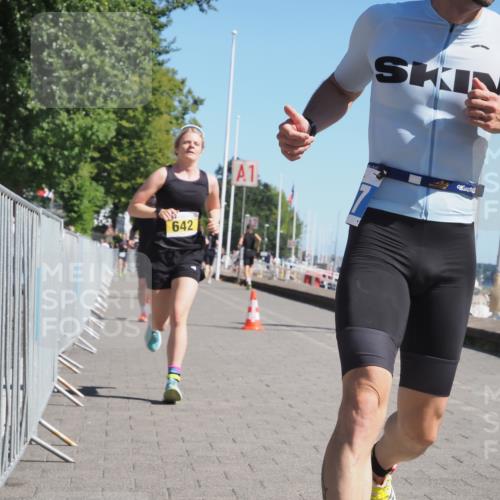 17.08.2025 - KN Förde Triathlon 2025 KatJ http://msf.ph/oto/8600003 17.08.2025 11:51:57 Laufen 271, 278, 281, 307, 632, 642 meine-sportfotos.de