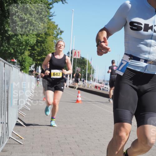 17.08.2025 - KN Förde Triathlon 2025 KatJ http://msf.ph/oto/8600008 17.08.2025 11:51:57 Laufen 271, 278, 281, 307, 632, 642 meine-sportfotos.de