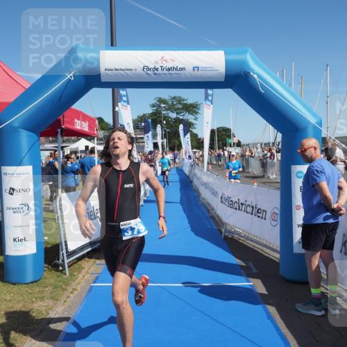 17.08.2025 - KN Förde Triathlon 2025 MichiJ http://msf.ph/oto/8600010 17.08.2025 12:15:41 Laufen 379, 612 meine-sportfotos.de
