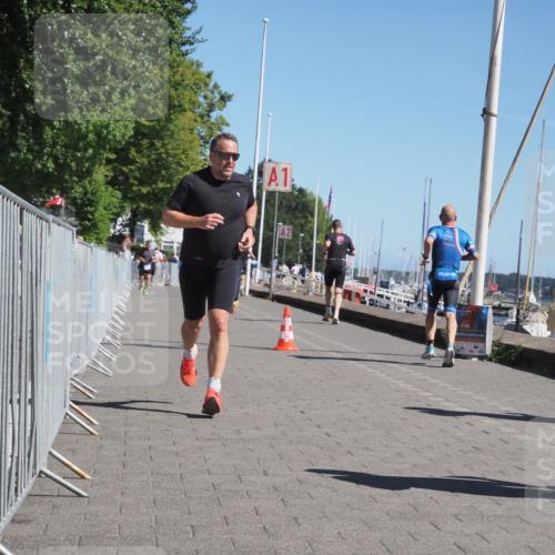 17.08.2025 - KN Förde Triathlon 2025 KatJ http://msf.ph/oto/8600042 17.08.2025 11:52:00 Laufen 278, 281, 307, 632, 642 meine-sportfotos.de