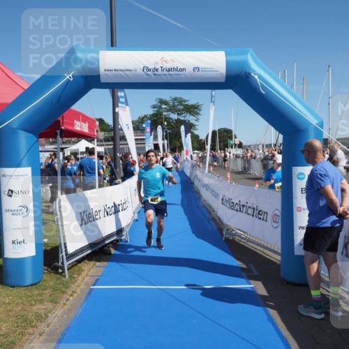 17.08.2025 - KN Förde Triathlon 2025 MichiJ http://msf.ph/oto/8600058 17.08.2025 12:15:43 Laufen 379, 612 meine-sportfotos.de