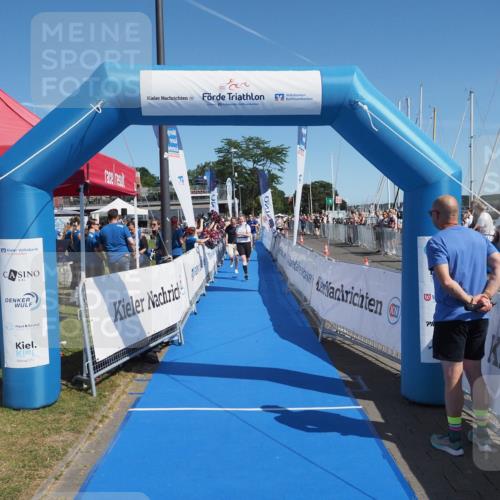 17.08.2025 - KN Förde Triathlon 2025 MichiJ http://msf.ph/oto/8600082 17.08.2025 12:15:45 Laufen 379, 612, 615 meine-sportfotos.de