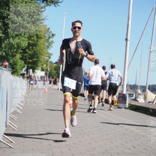 17.08.2025 - KN Förde Triathlon 2025 KatJ http://msf.ph/oto/8600121 17.08.2025 11:52:03 Laufen 278, 281 meine-sportfotos.de