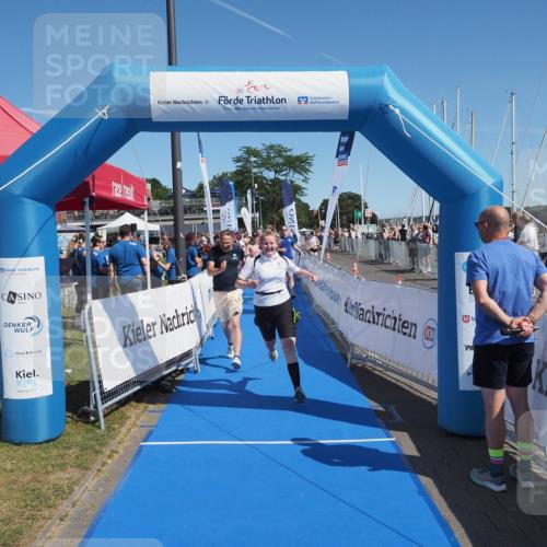 17.08.2025 - KN Förde Triathlon 2025 MichiJ http://msf.ph/oto/8600148 17.08.2025 12:15:47 Laufen 379, 612, 615 meine-sportfotos.de
