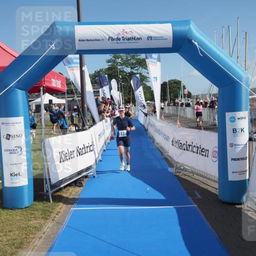 17.08.2025 - KN Förde Triathlon 2025 MichiJ http://msf.ph/oto/8600217 17.08.2025 10:47:03 Laufen 201, 212 meine-sportfotos.de