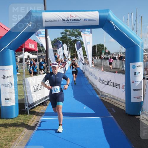 17.08.2025 - KN Förde Triathlon 2025 MichiJ http://msf.ph/oto/8600244 17.08.2025 10:47:04 Laufen 201, 212 meine-sportfotos.de