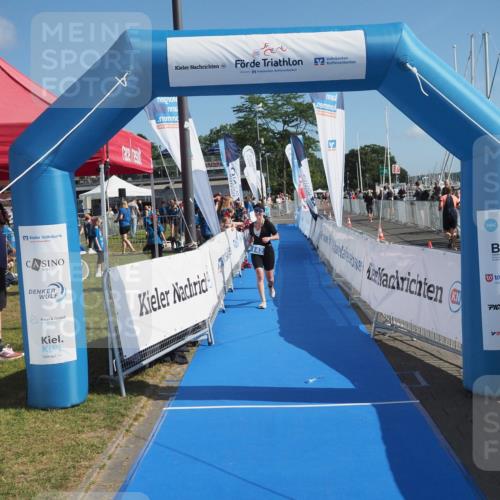 17.08.2025 - KN Förde Triathlon 2025 MichiJ http://msf.ph/oto/8600403 17.08.2025 10:47:19 Laufen 142 meine-sportfotos.de