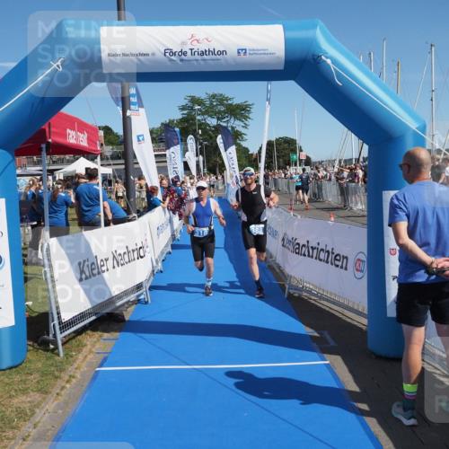17.08.2025 - KN Förde Triathlon 2025 MichiJ http://msf.ph/oto/8600455 17.08.2025 12:16:14 Laufen 318 meine-sportfotos.de
