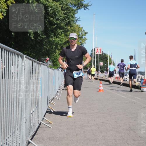 17.08.2025 - KN Förde Triathlon 2025 KatJ http://msf.ph/oto/8600474 17.08.2025 13:41:31 Laufen 395, 445 meine-sportfotos.de