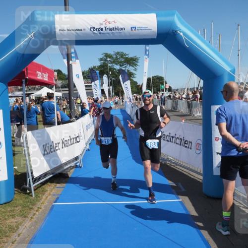 17.08.2025 - KN Förde Triathlon 2025 MichiJ http://msf.ph/oto/8600486 17.08.2025 12:16:15 Laufen 318 meine-sportfotos.de
