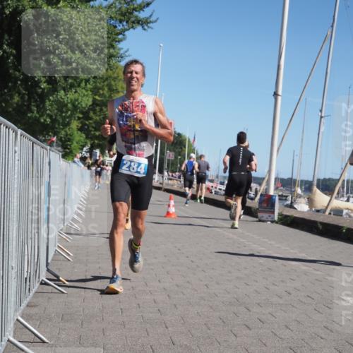 17.08.2025 - KN Förde Triathlon 2025 KatJ http://msf.ph/oto/8600508 17.08.2025 11:52:32 Laufen 284, 390 meine-sportfotos.de