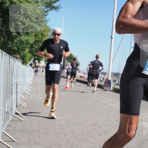 17.08.2025 - KN Förde Triathlon 2025 KatJ http://msf.ph/oto/8600574 17.08.2025 11:52:34 Laufen 284, 390 meine-sportfotos.de