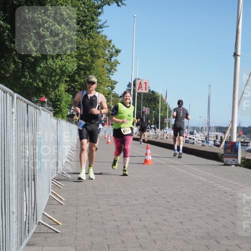 17.08.2025 - KN Förde Triathlon 2025 KatJ http://msf.ph/oto/8600846 17.08.2025 11:53:02 Laufen 300, 312, 607 meine-sportfotos.de